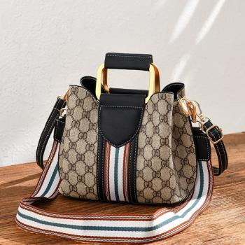 Korean Style Summer Fashion Shoulder Messenger Bag